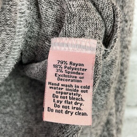 Juicy Couture Womans Gray Hooded Studded Sweater Top Size Medium - Picture 4 of 8